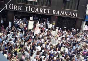 Türkbank battı gitti ‘vakıf’ ile ‘dernek’ mal kavgasına girdi